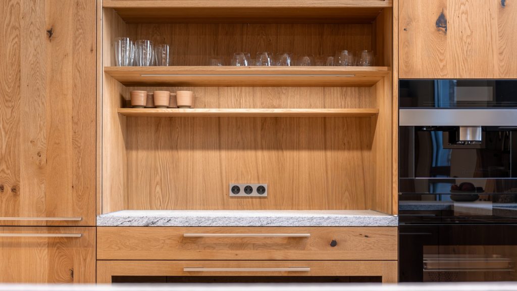 Where Open Shelving Beats Upper Cabinets featured image
