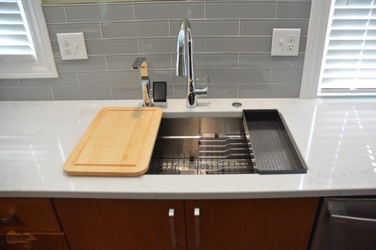 BorgeltRuth kitchen design Haslett 2_web